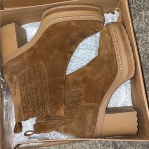 Steve Madden Tan Suede Heeled Boots